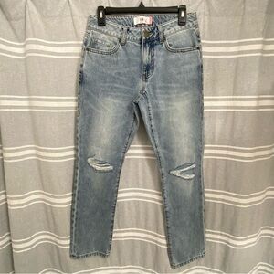 CABI / 100% Boyfriend Medium Washed Destressed Jeans Size 0